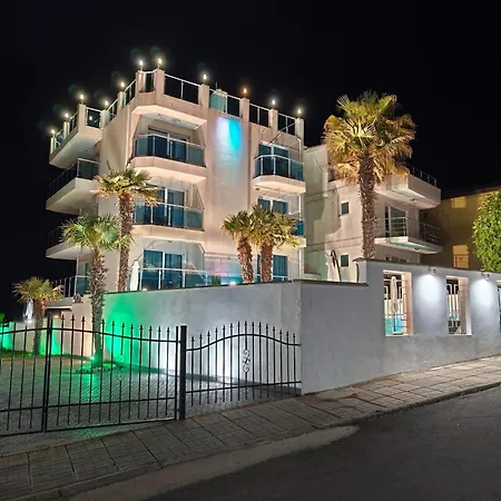 호텔 Agata Boutique -adult Only 아크토폴