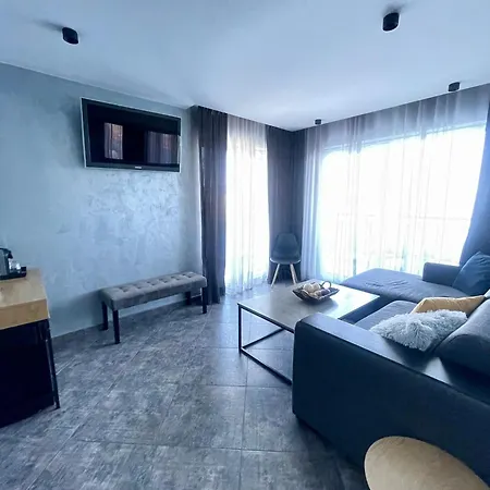 агата бийч 3*