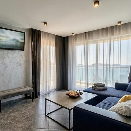 Agata Boutique -adult Only 3*
